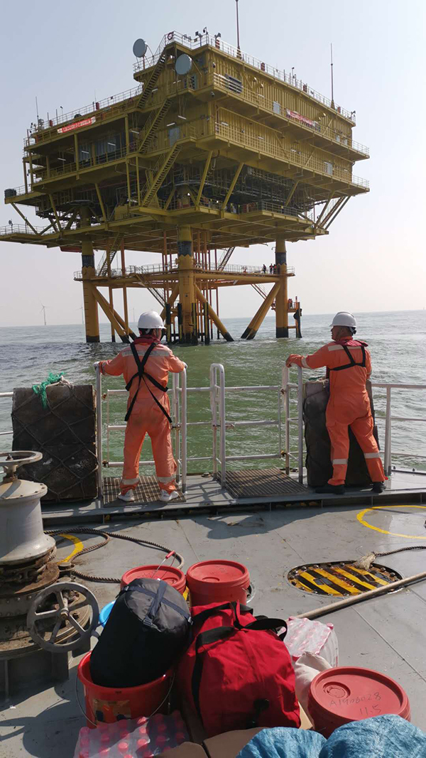 虹潤不怕遠(yuǎn)征難，直掛云帆濟(jì)滄海-虹潤儀表為海上風(fēng)電運行保駕護(hù)航